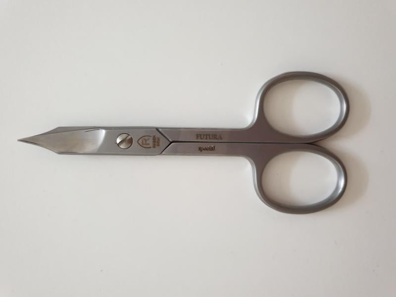 Pedicure punta a lancia