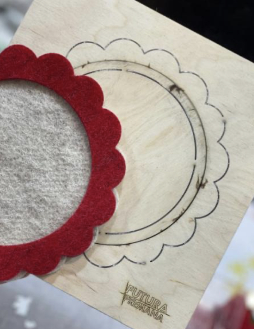 Fustella A4 Artigianale Cerchio Scallop Mouver