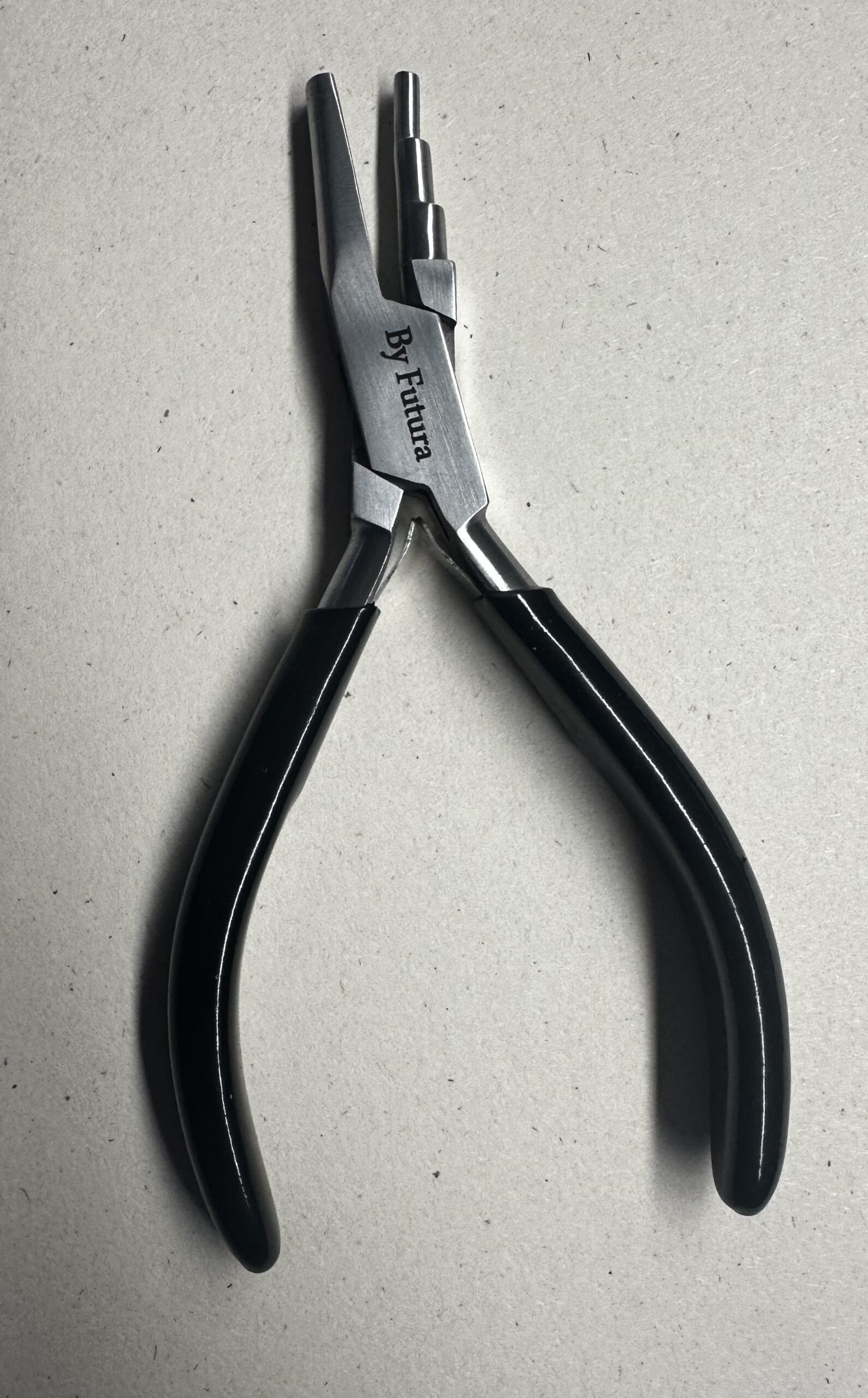 Pinza Punta Tonda Per Anellini