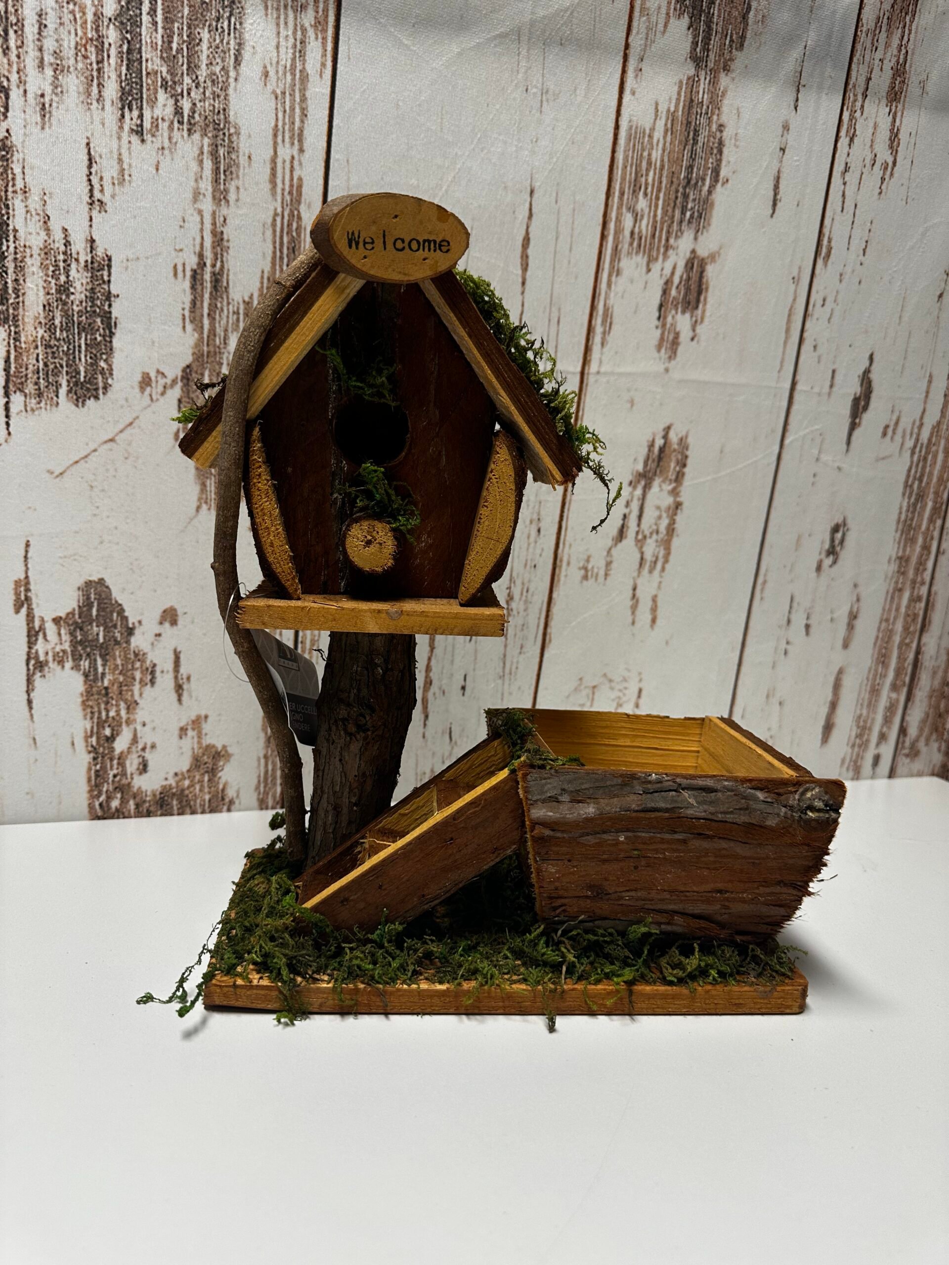 Casetta Uccellini e Vaso