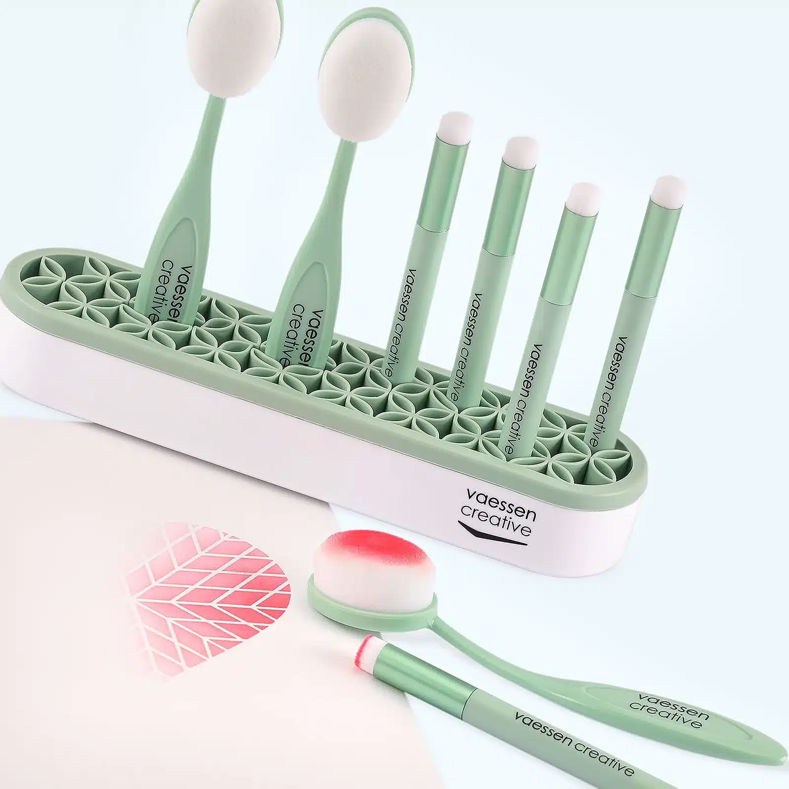 Set blending brushes + holder